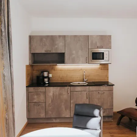 Seeresidenz Danninger - Adults Only Apartment Gmunden